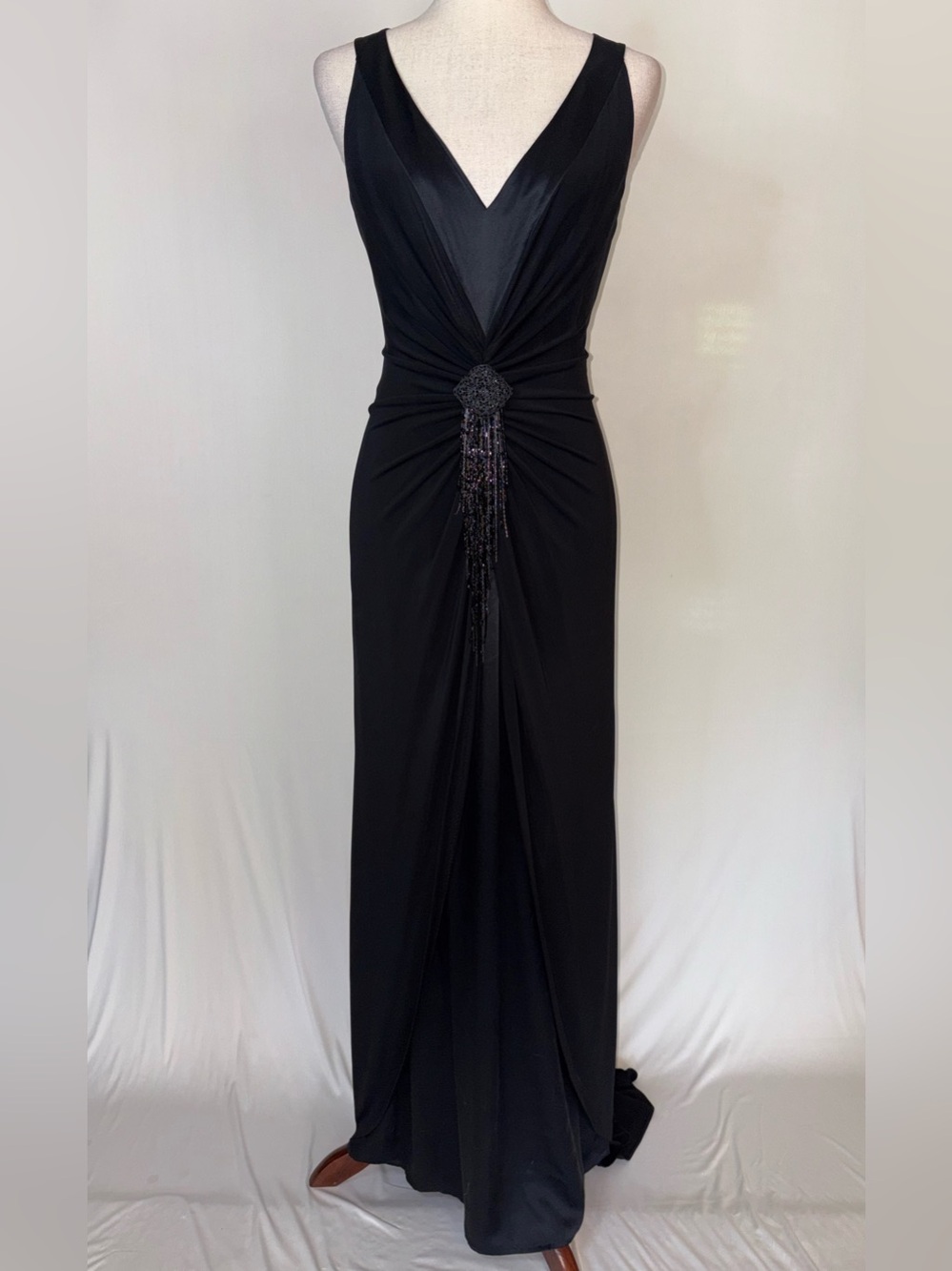 Kay Unger Black V-Neck Silk Combo Evening Gown with Beaded Detail